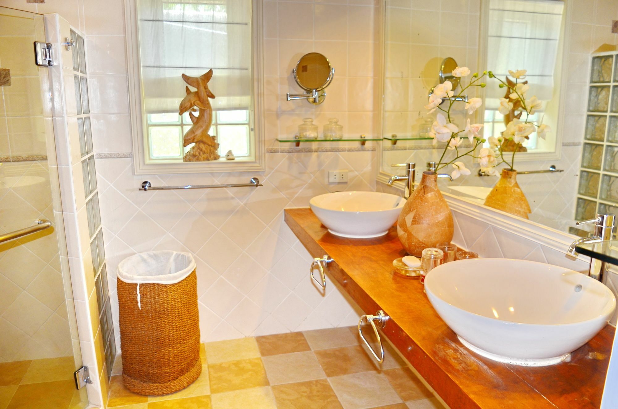 Lantaw Villas Balabag エクステリア 写真