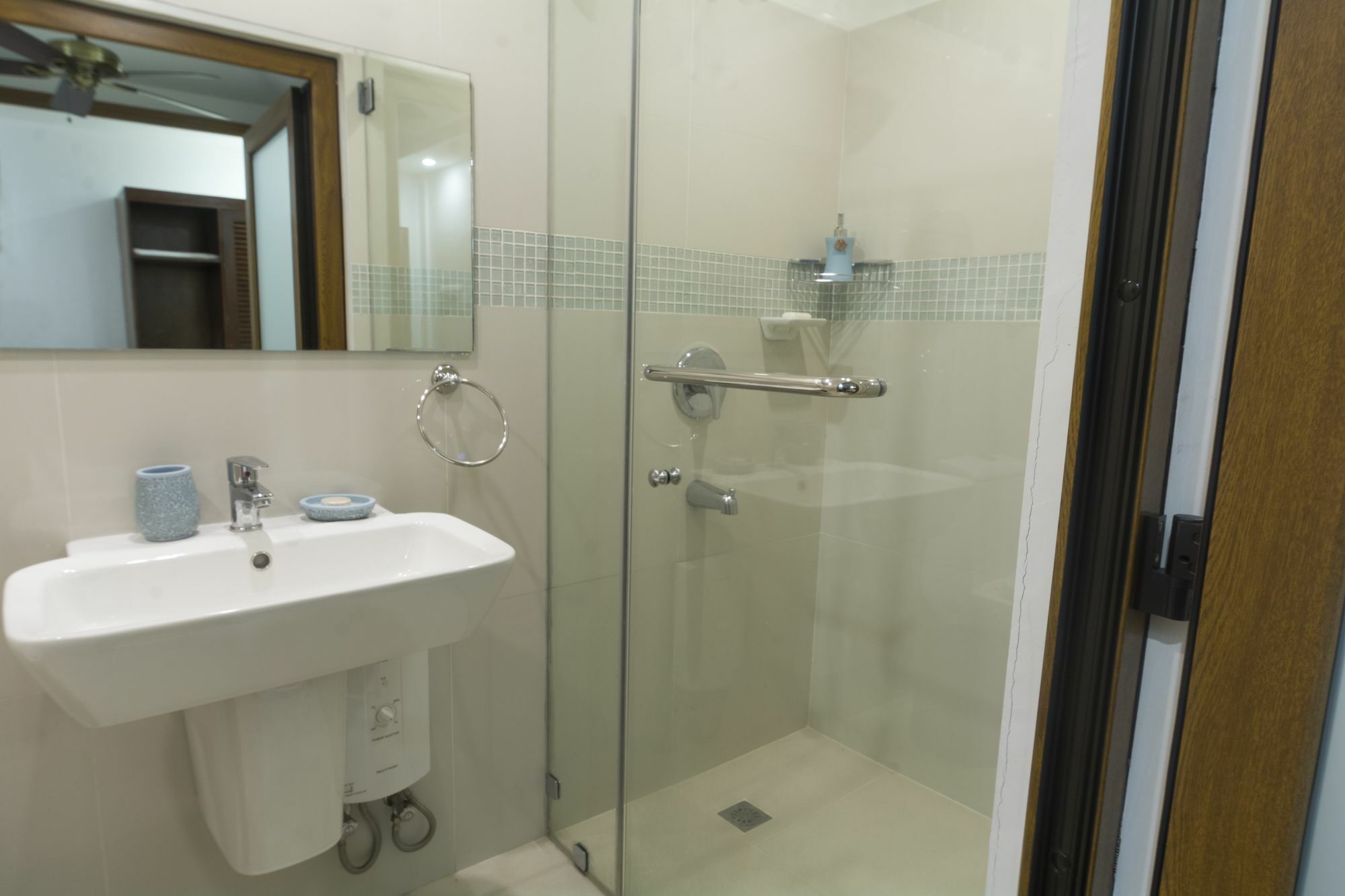 Lantaw Villas Balabag エクステリア 写真